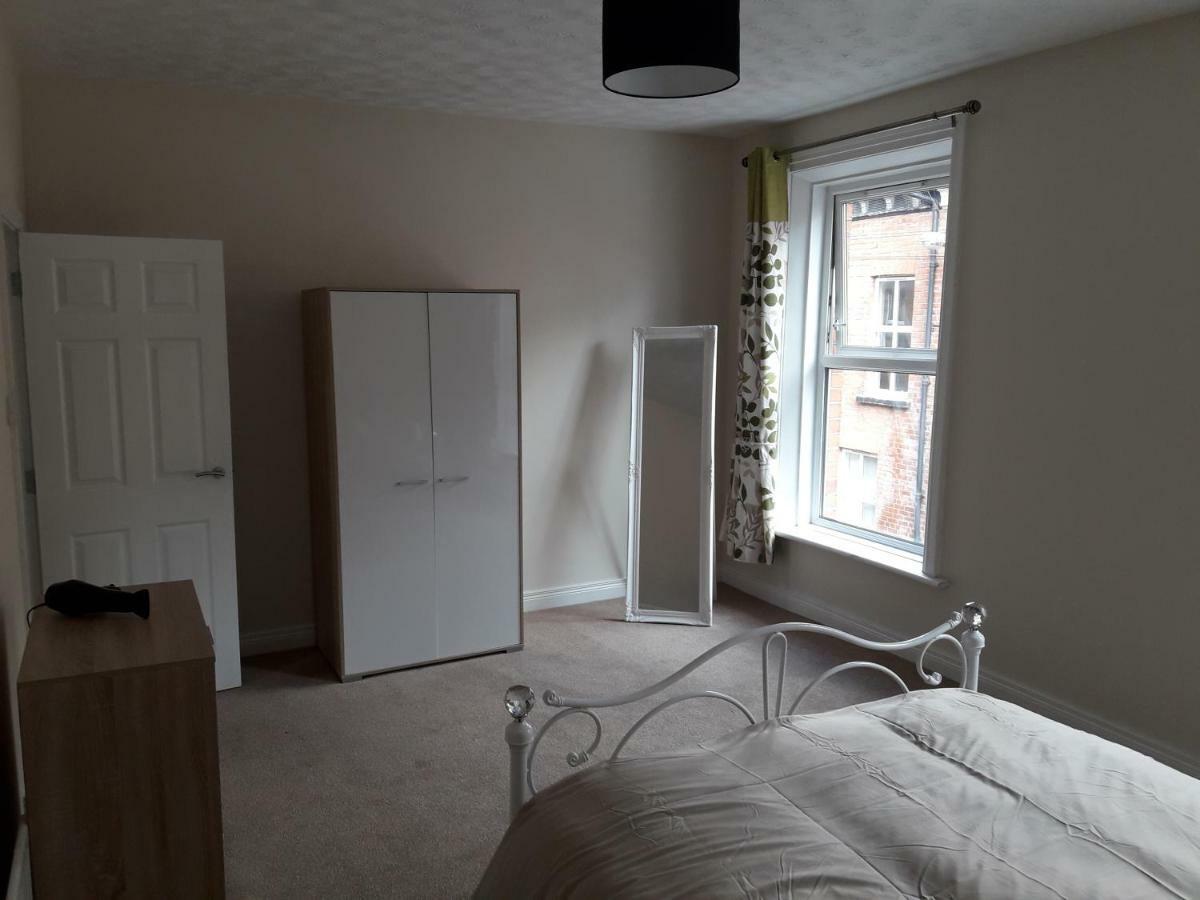 Castle Gate House Centre Townhouse